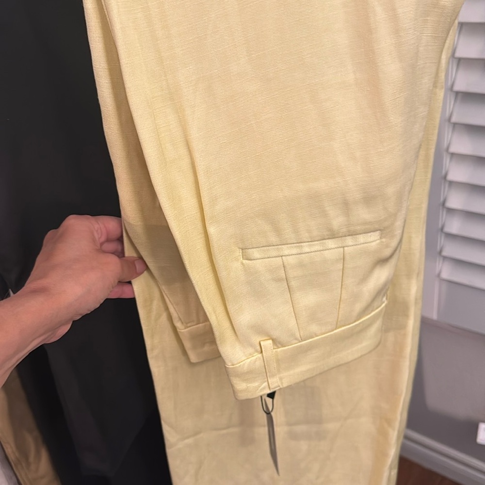 BNWT Express Editor Linen Trousers